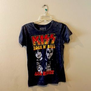 Short sleeve crew neck 100% cotton Kiss Rock & Roll All Night Band Shirt Small